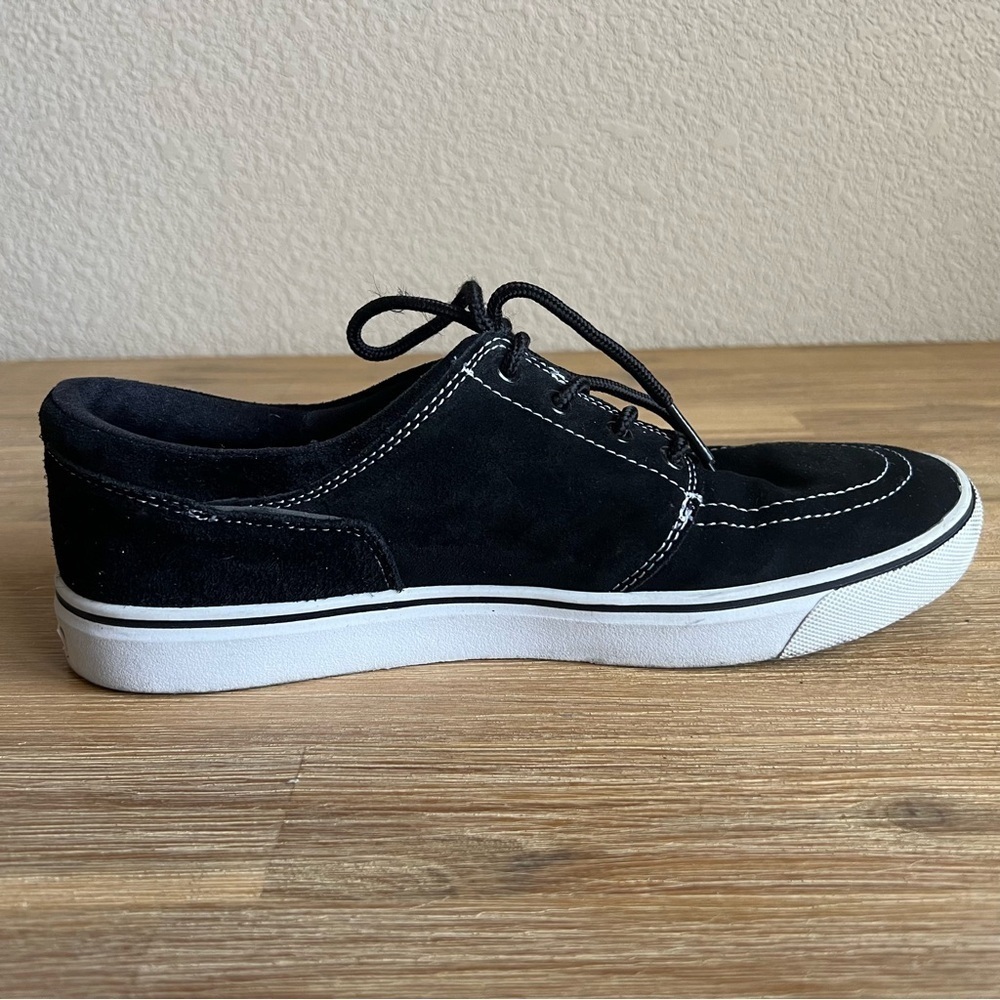 Maui and Sons Sneakers Mens Size 10 Black Suede Leather Low Top Skate Shoes - Picture 4 of 11